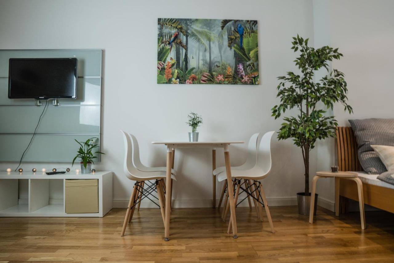 Full House Studios - The Jungle Apartment - Netflix, Wifi Inkl Leipzig Extérieur photo